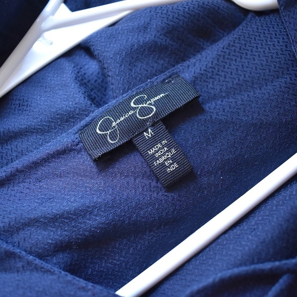 M- Jessica Simpson Navy Blue Blouse V-Neck Embroidery Detail - Picture 4 of 4